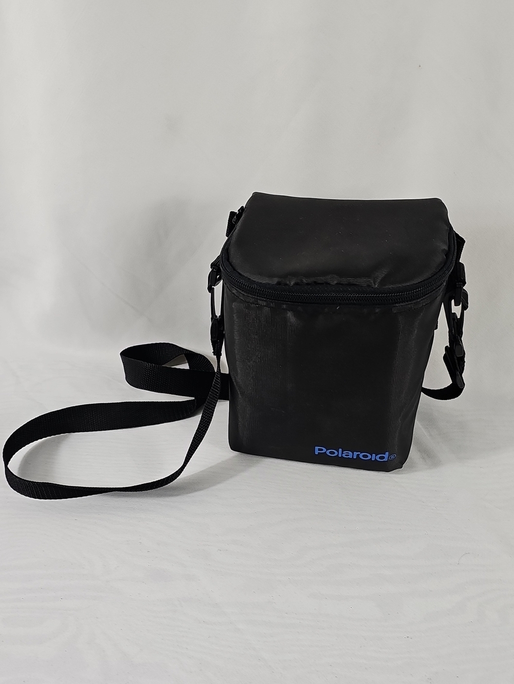 Polaroid OneStep Instant Camera - Picture 6 of 6